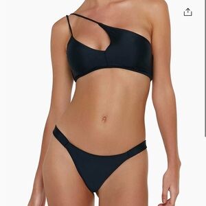 Vix Solid Rai Cutout Bikini Top
